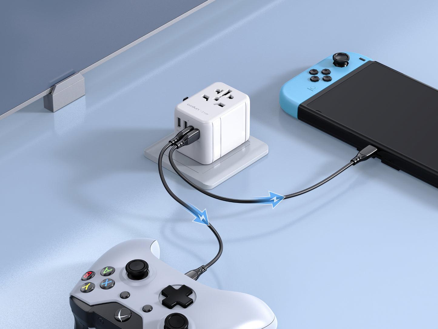 21W Travel Adapter Lifestyle 2
