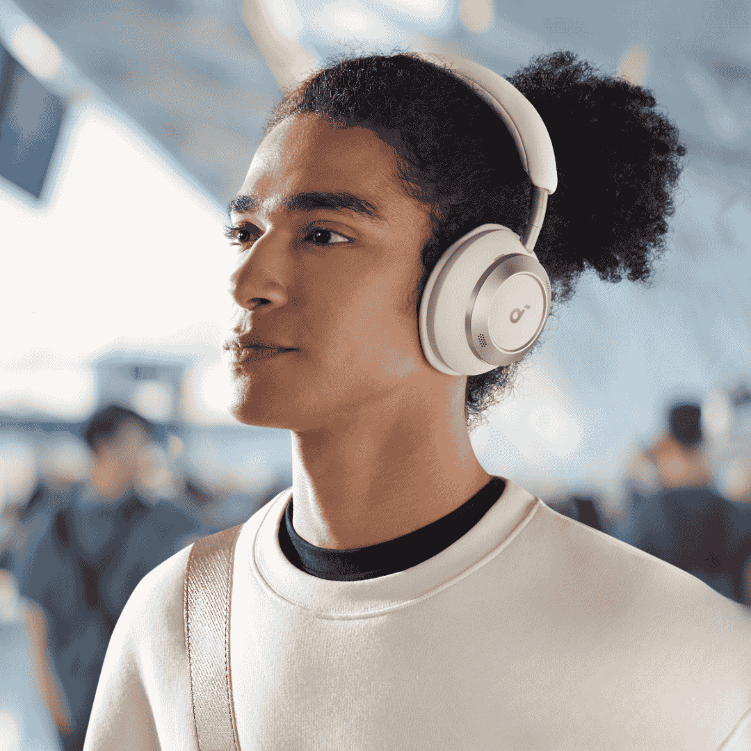 Space One Pro | Foldable Over-Ear Headphones soundcore